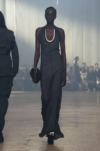 Look 40